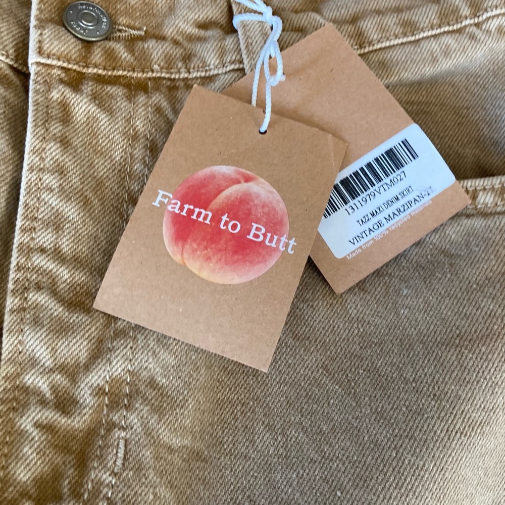 NWT Reformation “Tazz” Maxi Skirt w slit “Vintage Marzipan” Khaki Sz. 27 (US 4) - Picture 2 of 4